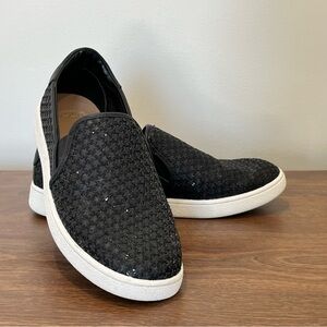 Women’s Ugg Black Star Sequin Women’s Slip on Shoes Size 8.5